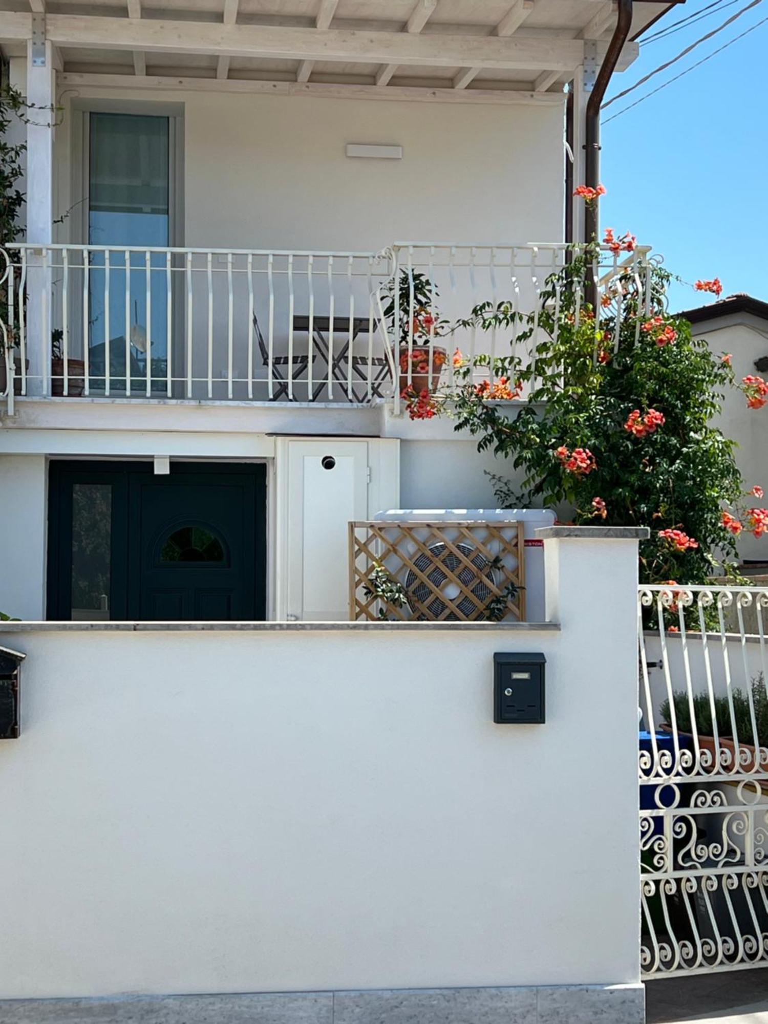 Aranceto 10 Apartment Massa  Exterior photo